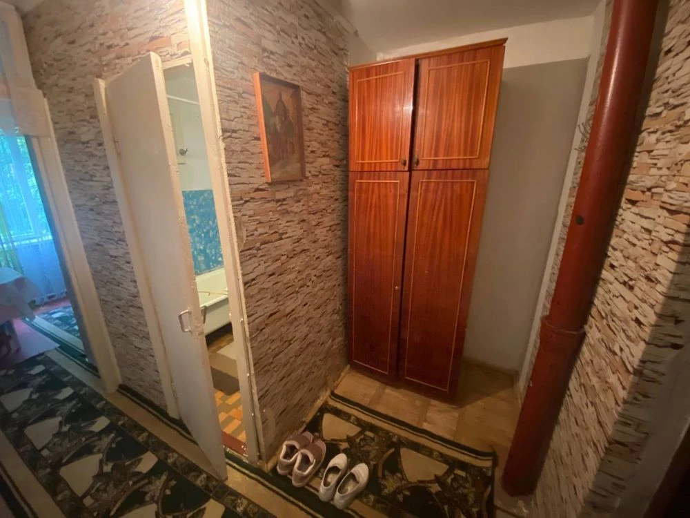 One-Bedroom Apartment with Balcony, Volodymyr the Great Street, Lviv