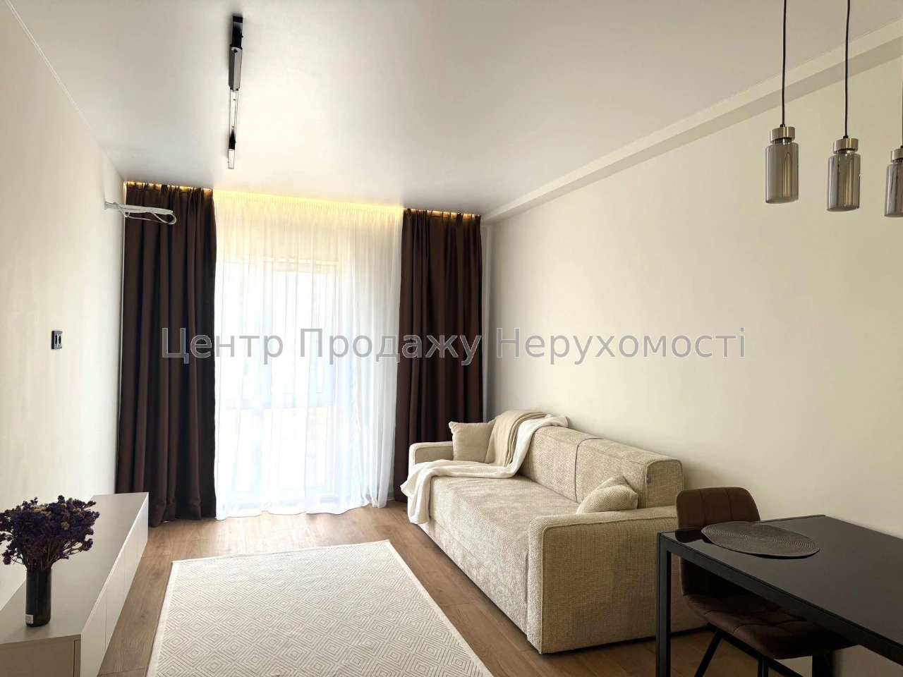 Sale of a 1-bedroom apartment, 41 m², 14/16 floor, New England residential complex, Kyiv.