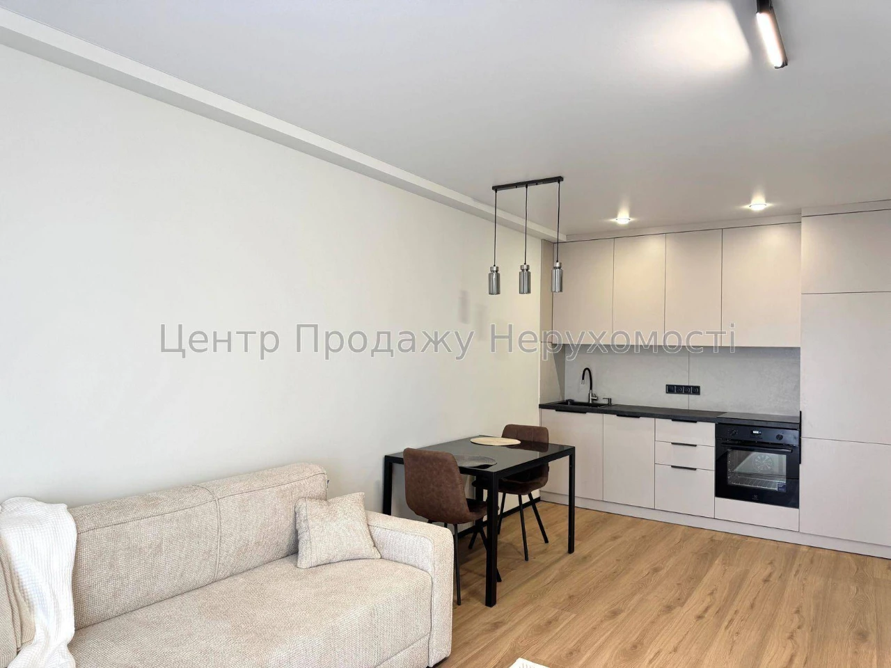 Sale of a 1-bedroom apartment, 41 m², 14/16 floor, New England residential complex, Kyiv.