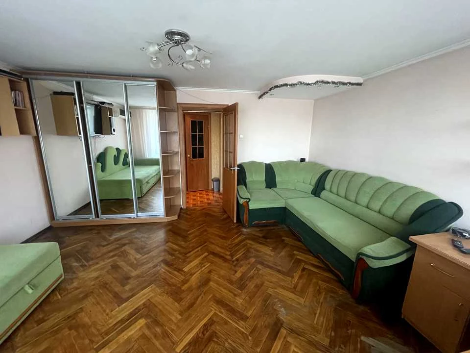 Квартира. Киев, Березняковская улица