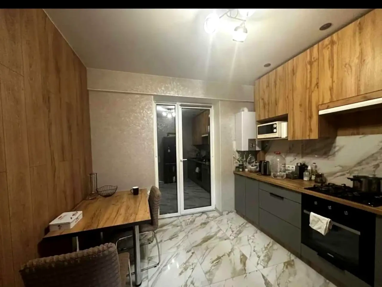 Оренда квартири 1-кімн. 33 м² 8/12 пов.
