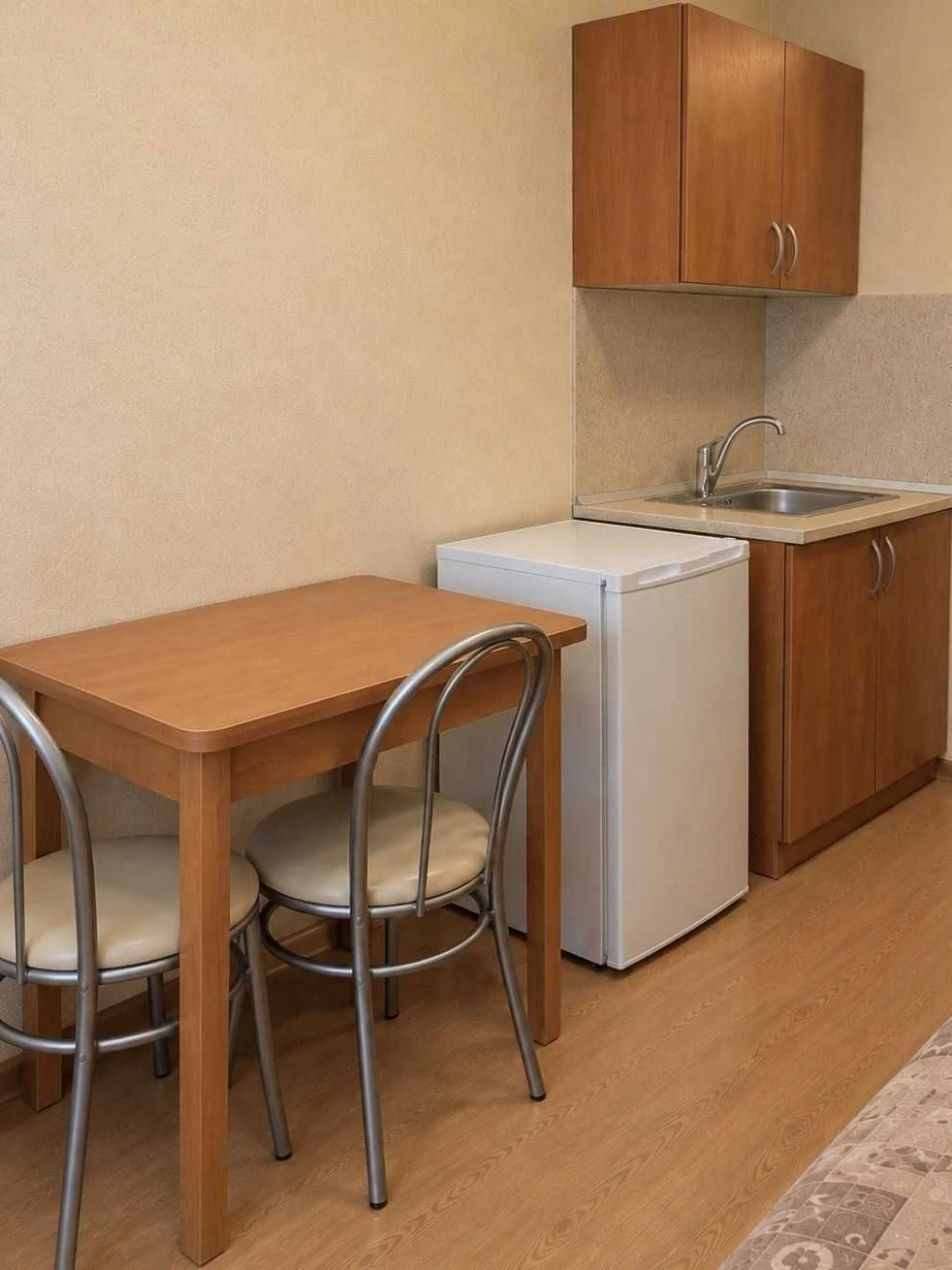 Продаж невеликої квартири на Одесській