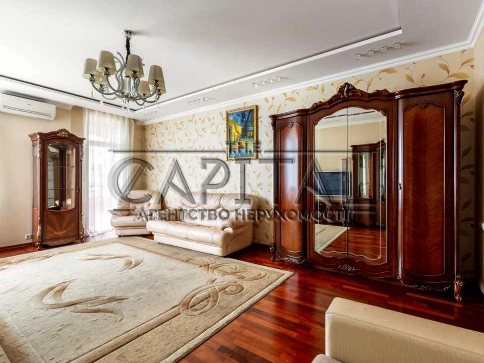 Apartment. Staronovodnitska St.