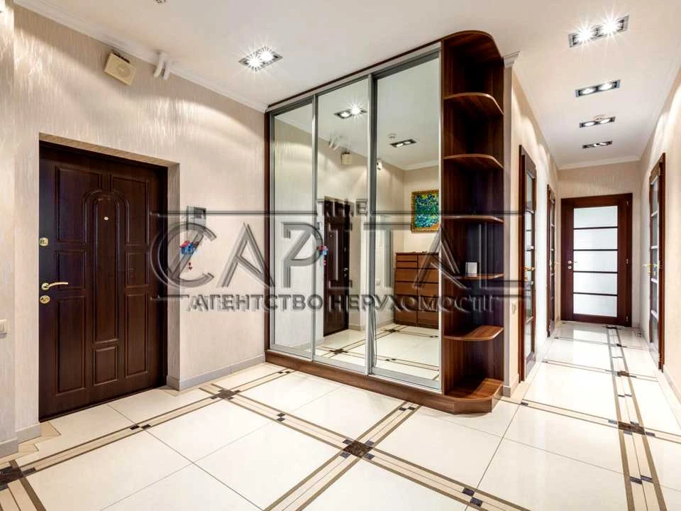 Apartment. Staronovodnitska St.