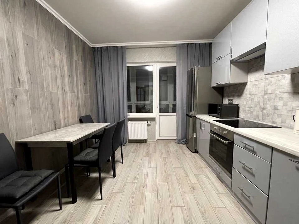 Apartment. Boris Hmyri st, Kyiv