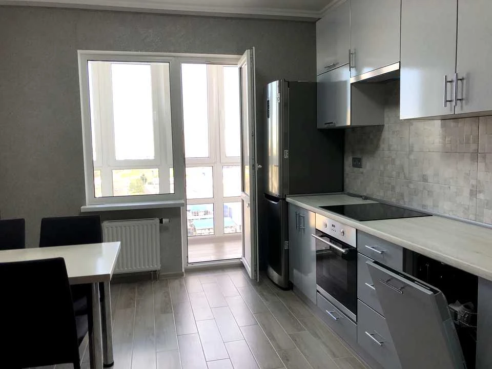 Apartment. Boris Hmyri st, Kyiv