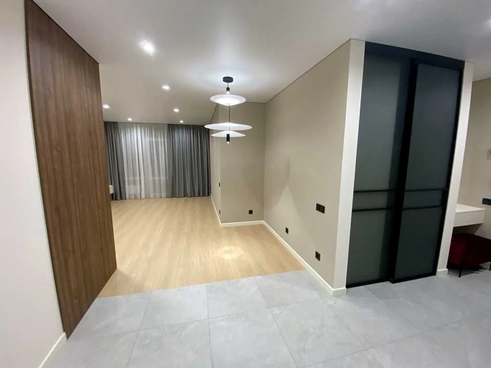 Apartment. Sholudenska St., Kyiv