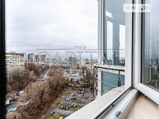 Sale of 3-room apartment 123 sq. m on General Shapovala Street 2 • I