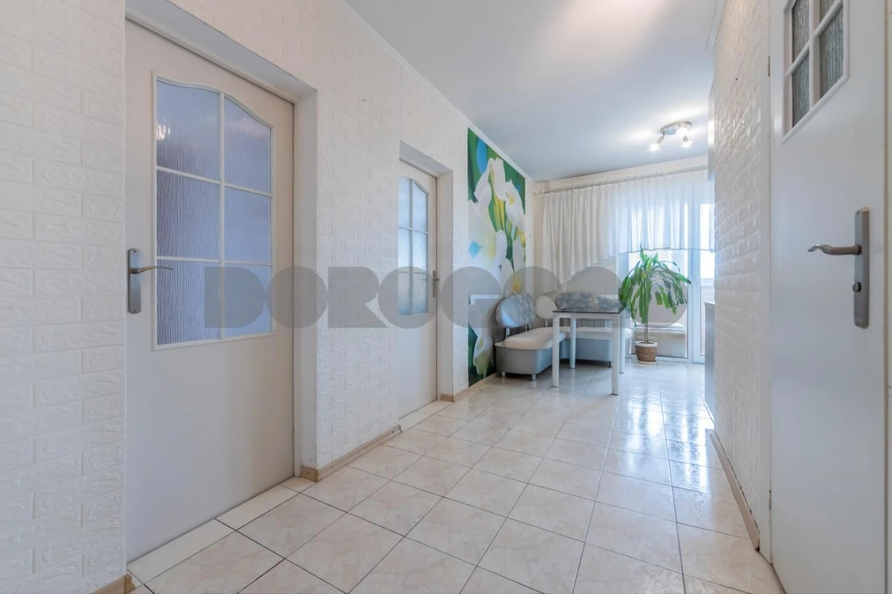 Продаж 2-кім. квартири 57 м2, вул. Чорнобильська, 20, Біличі,