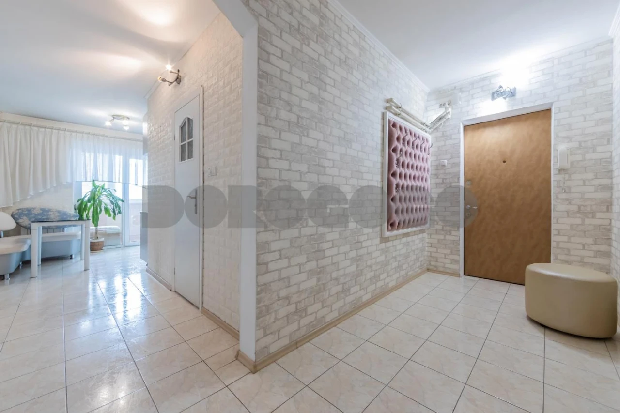 Продаж 2-кім. квартири 57 м2, вул. Чорнобильська, 20, Біличі,