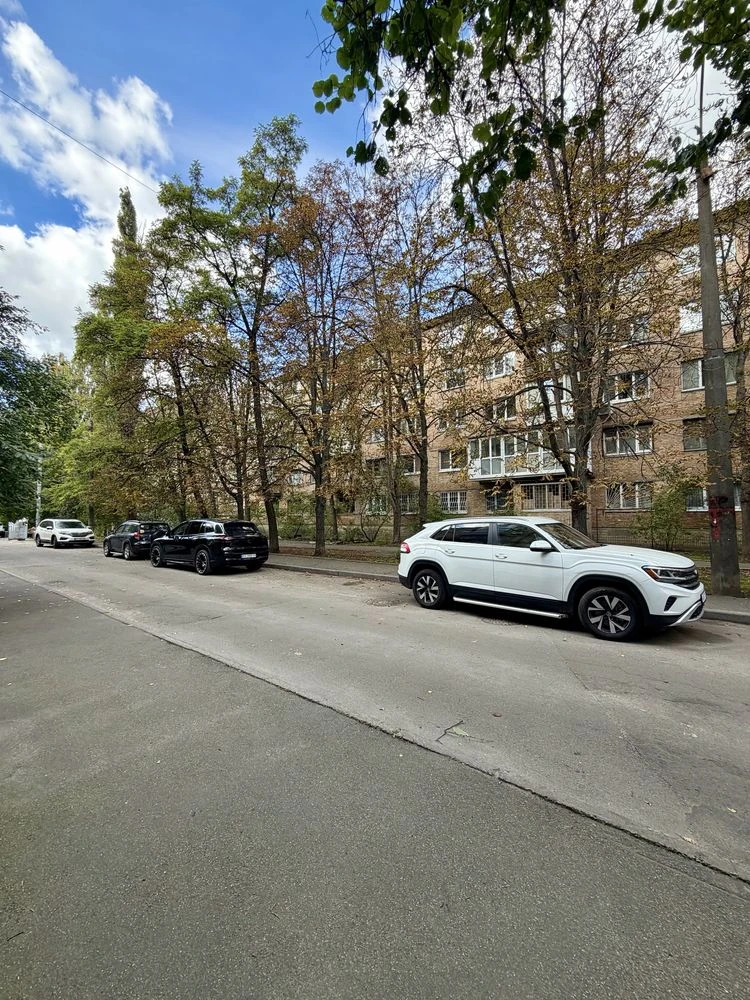 Без комісіі. Продаж квартири 88 м2 з бомбосховищем Печерськ