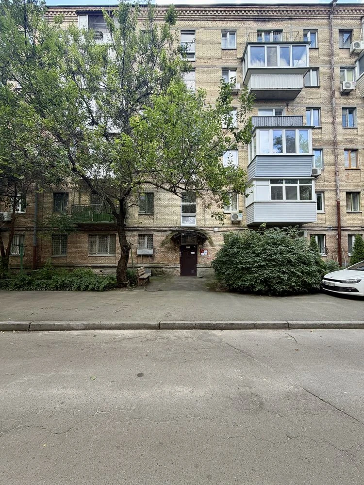Без комісіі. Продаж квартири 88 м2 з бомбосховищем Печерськ
