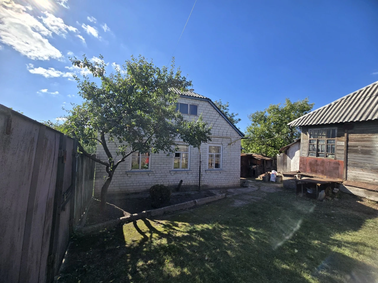 House in Хорошево / Zhikhory, 63m2 with combined heating and a yard
