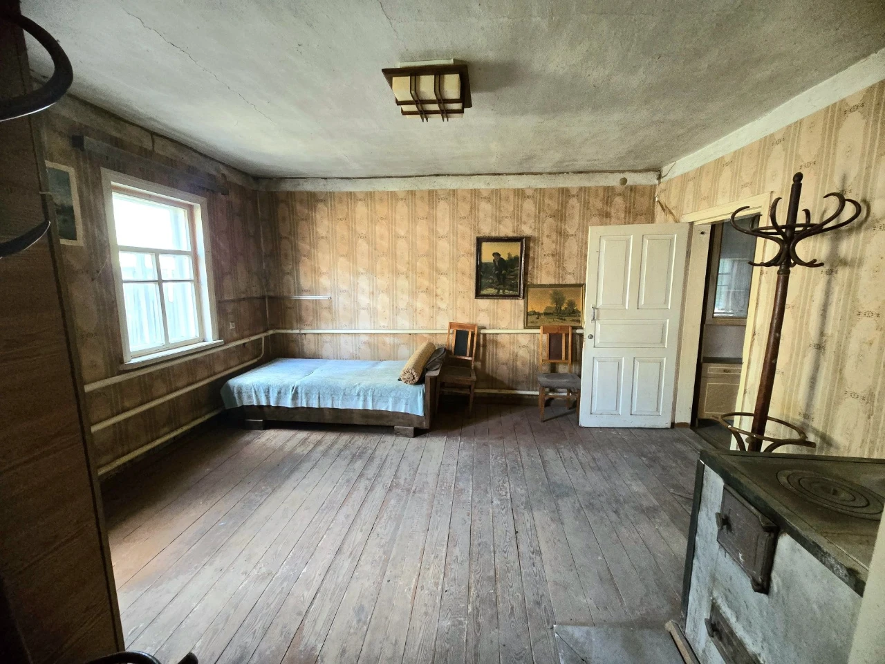 House in Хорошево / Zhikhory, 63m2 with combined heating and a yard