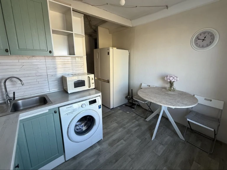 For Sale 2-Bedroom Apartment Cosmos