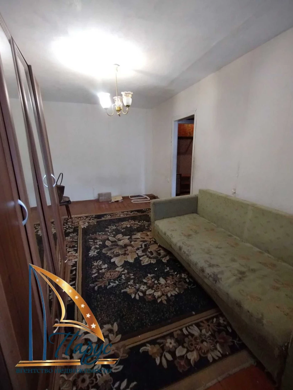 Двухкомнатная квартира, Соборный 95, 2 этаж