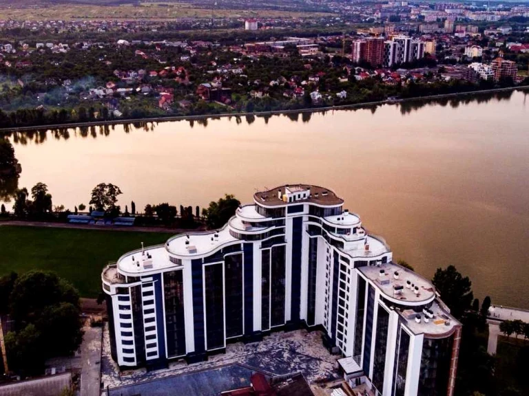Apartment. Ivano-Frankivsk, Hetman Mazepa Street