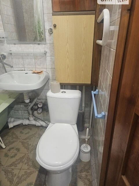 For sale 1-room apartment Tychyny St., 21 Bereznyaki