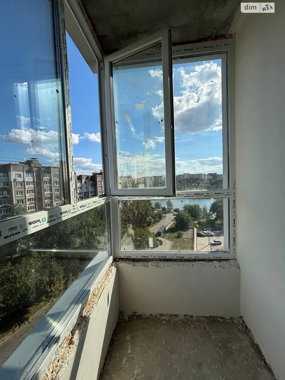 Продажа Квартиры Озерна
