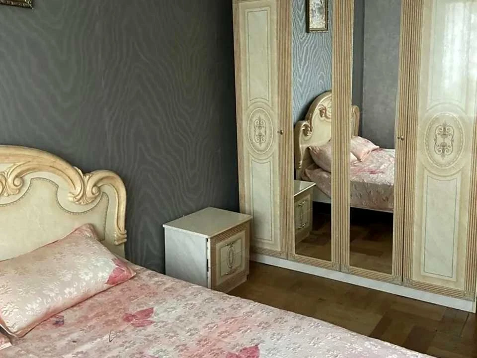 Apartment. Ternopil, April 15th, Street.