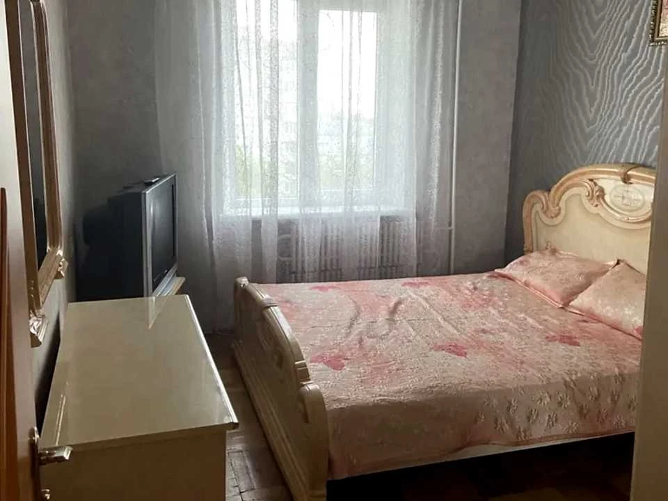 Apartment. Ternopil, April 15th, Street.