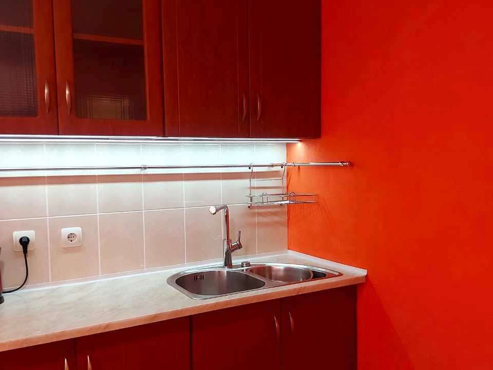 Квартира. Київ, Микільсько-Слобідська вулиця