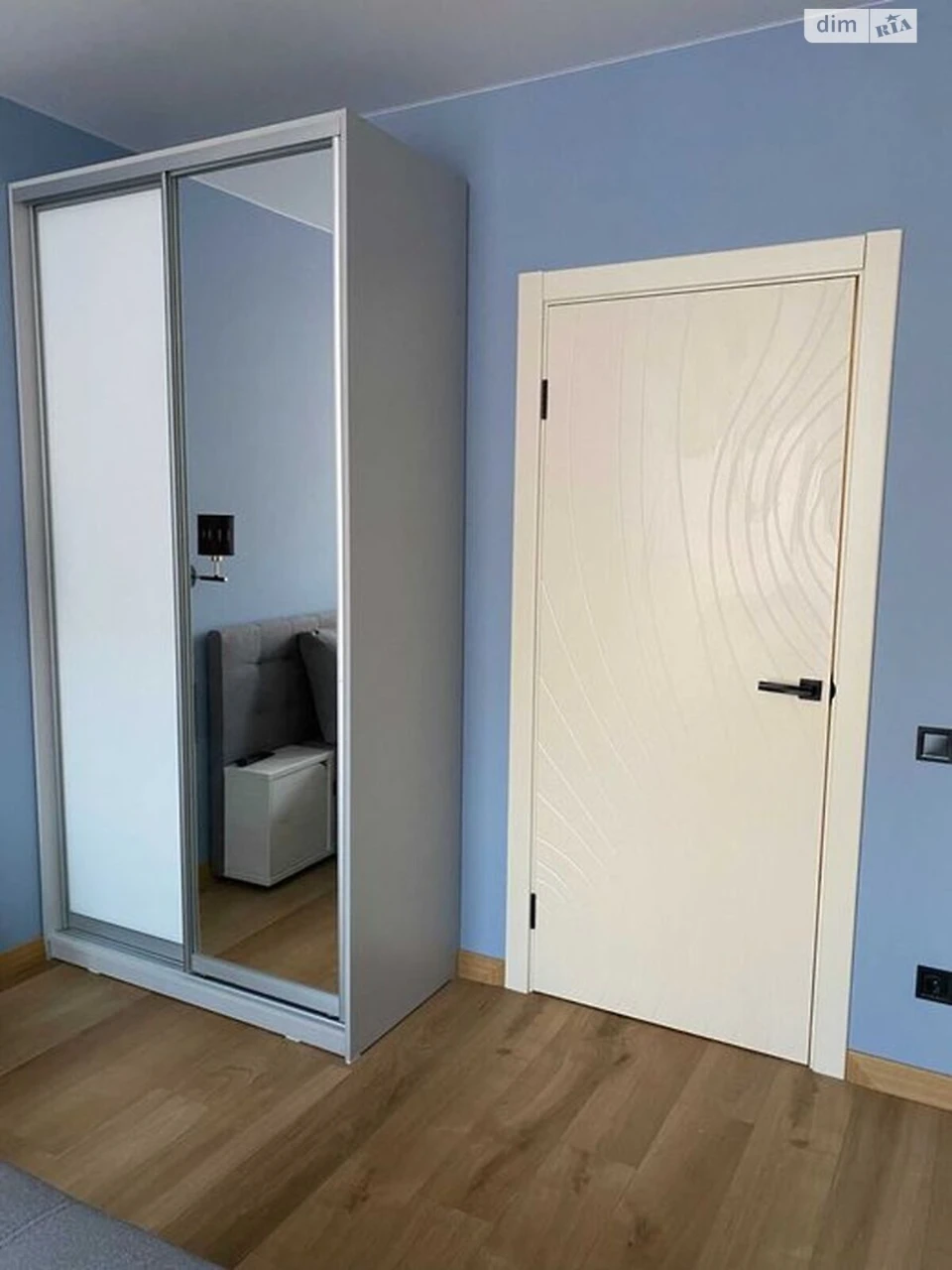 Long-Term Rental Apartment, Nivki
