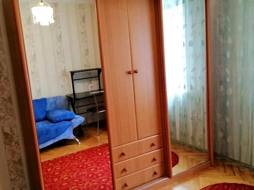 Квартира. Київ, Остафія Дашкевича вул.