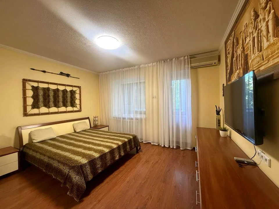 Apartment. Ґарета Джонса St.
