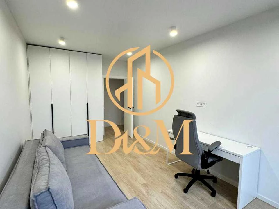 Apartment. Kyiv, Brest Street.