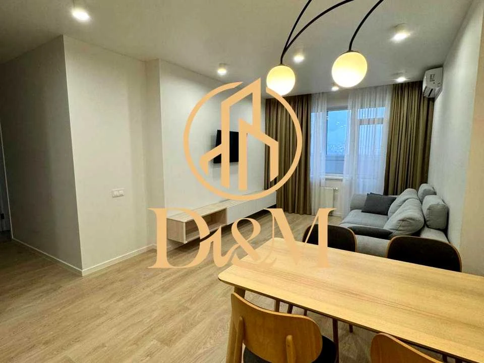 Apartment. Kyiv, Brest Street.