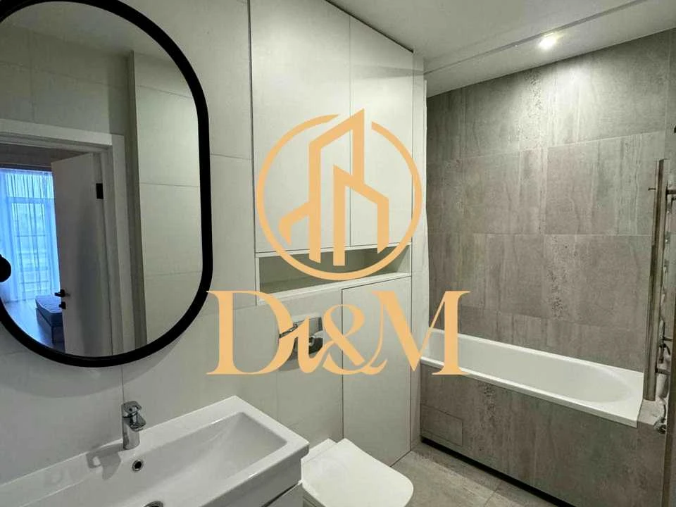 Apartment. Kyiv, Brest Street.