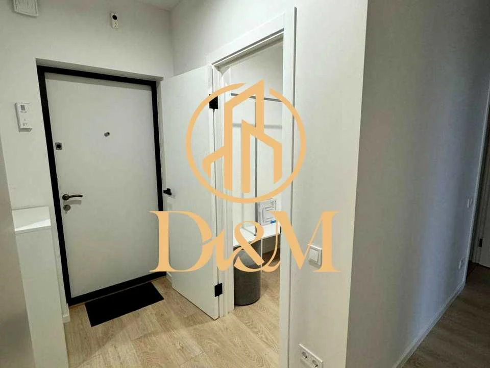 Apartment. Kyiv, Brest Street.
