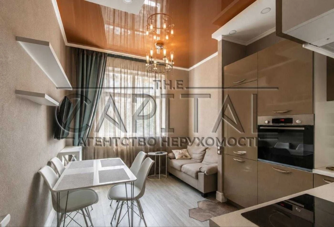 Квартира в Французькому кварталі 1, 42 м²