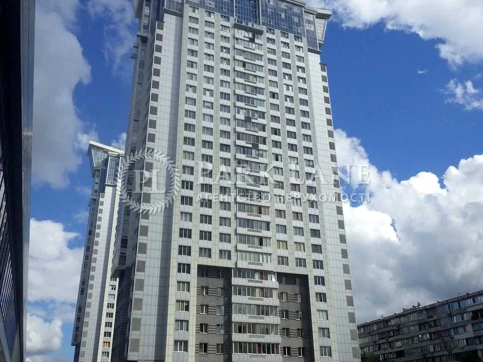 Квартира. Киев, Днепровская набережная ул.