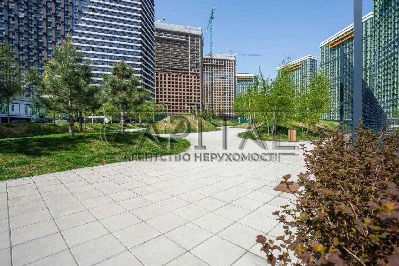 Самая низкая цена! Продается квартира в ЖК Грейт, 100 м2, на Дніпровській набережній