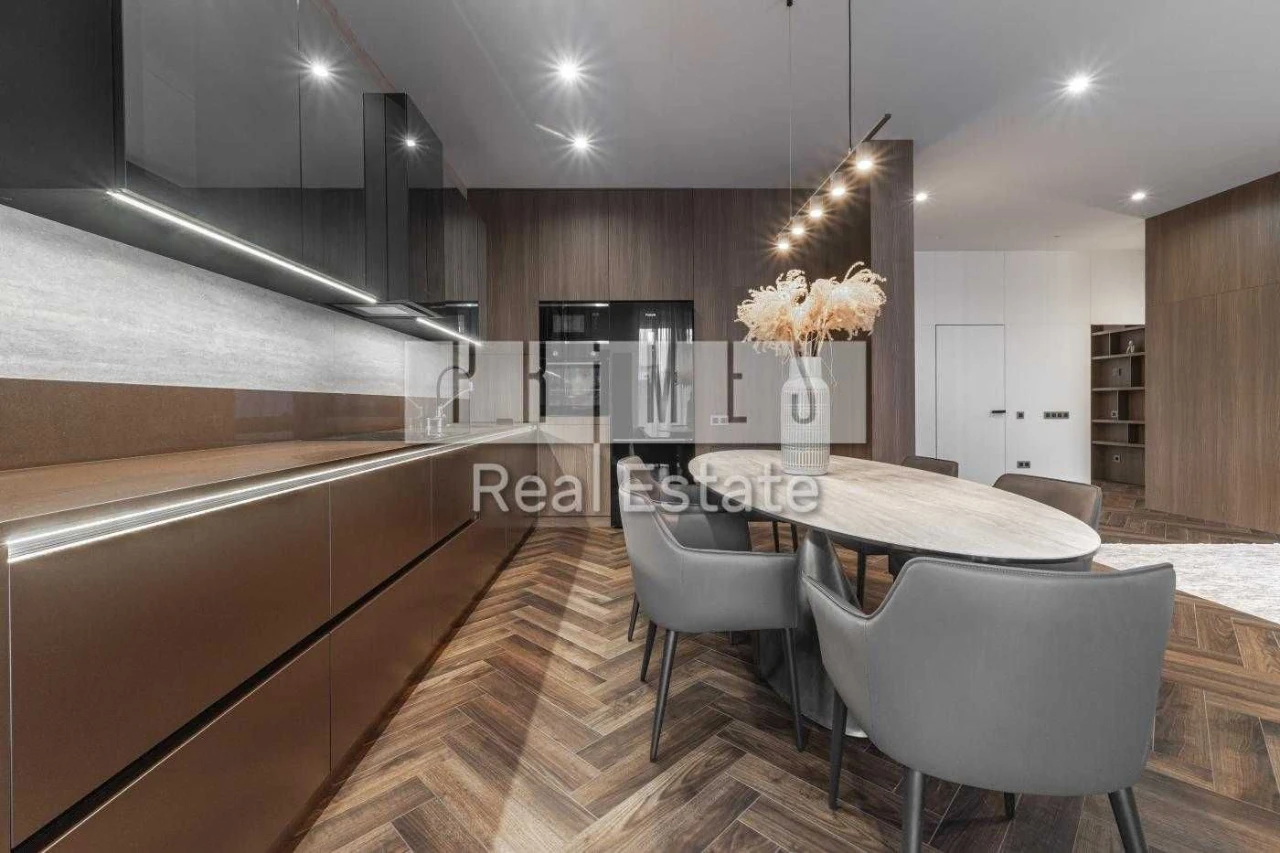 Apartment for Sale - 3 rooms, 4th floor, 112m2, Ярославі Residence