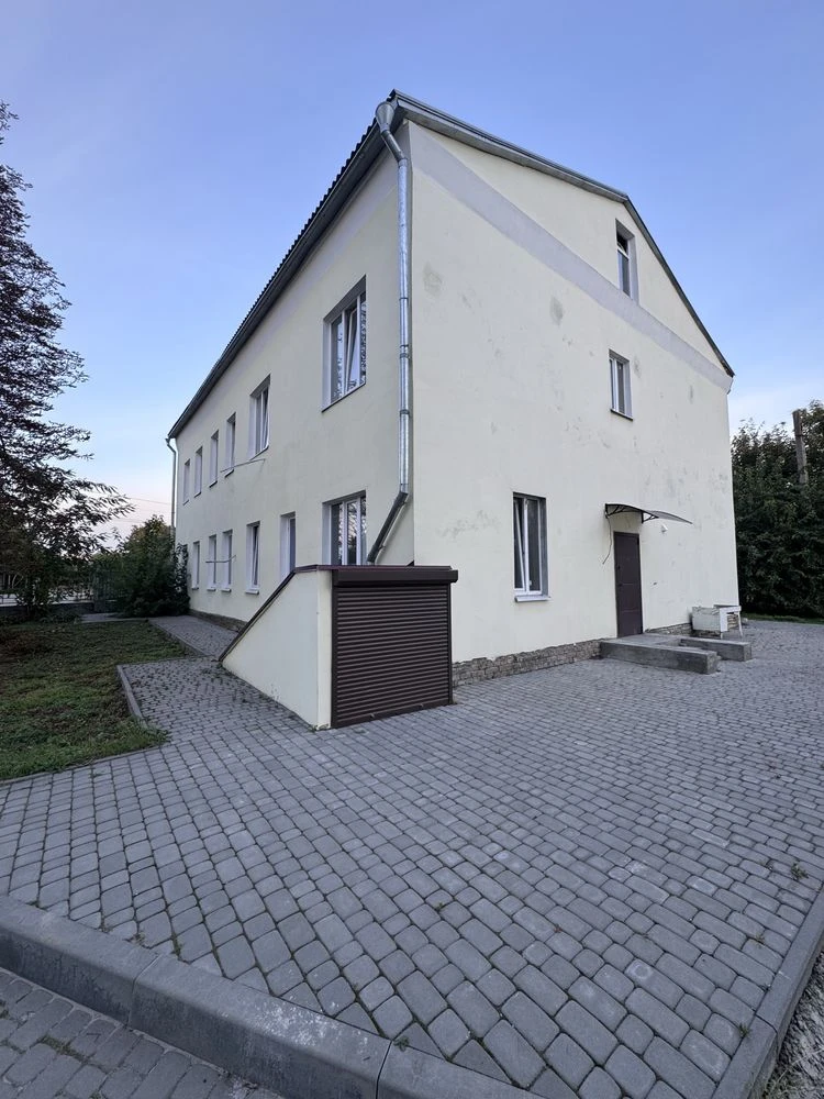 Sale of 1-room apartment, left bank