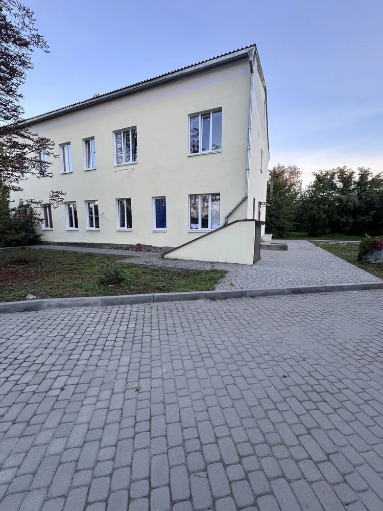 Sale of 1-room apartment, left bank