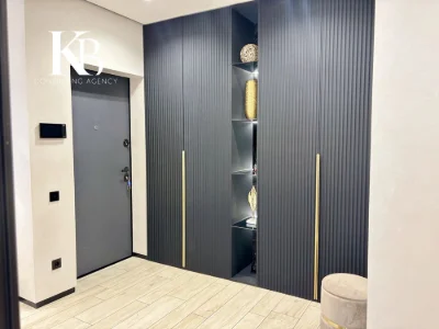 For Sale: 3-bedroom apartment in River Park residential complex