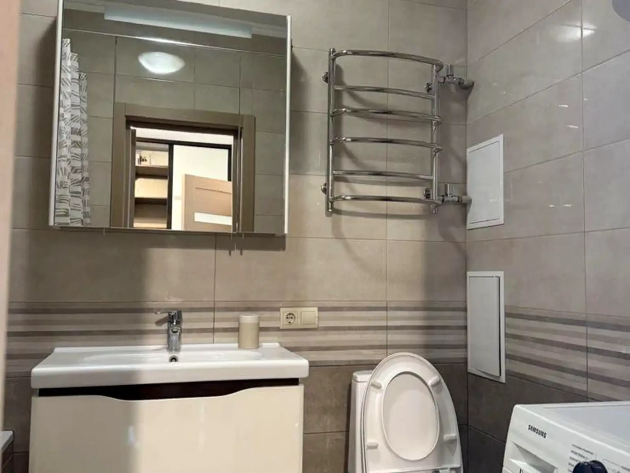 Продается квартира 1-комнатная 45 м² 16/24 этаж