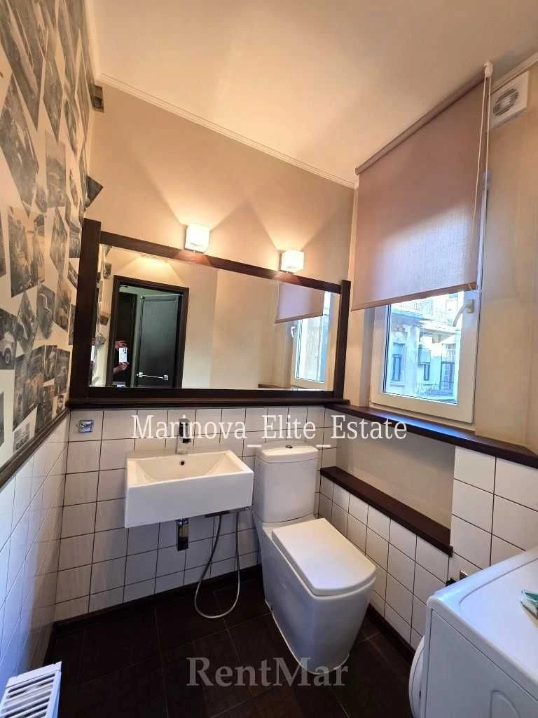 2-room multi-level apartment Marazlievskaya / Nakhimova