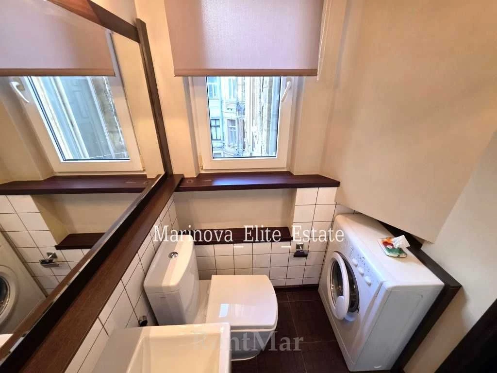 2-room multi-level apartment Marazlievskaya / Nakhimova