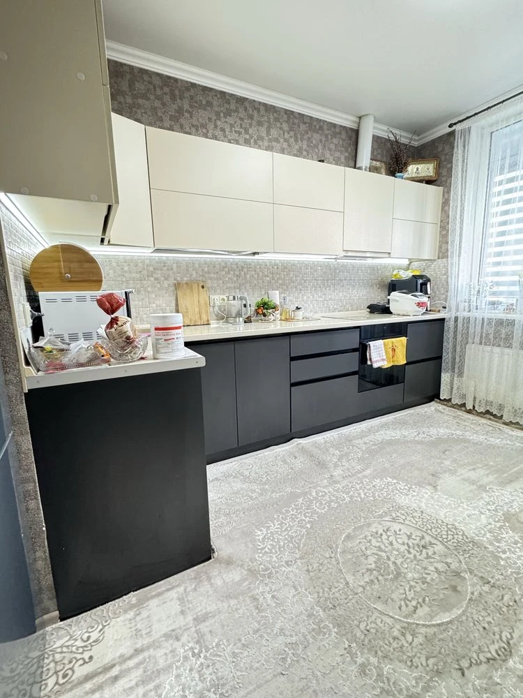 Срочно продаю 2-кімнатну квартиру в ЖК «Альтаир -2»