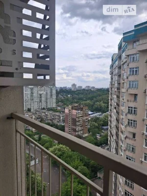 Продаж 2к квартири 73.4 кв. м на вул. Митрополита Василя Лип