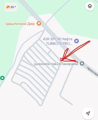 Land for sale under a garage. Exhibition / Gas Station