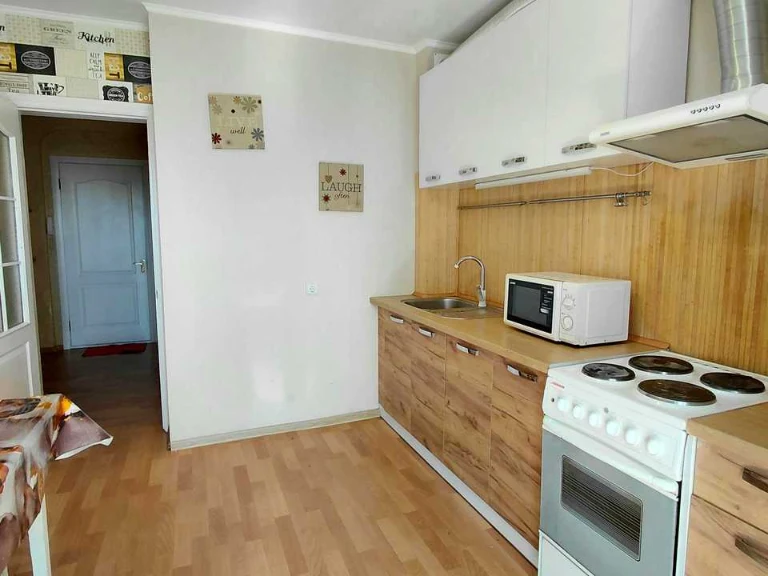 Apartment. Sumy, Armed Forces of Ukraine, street.
