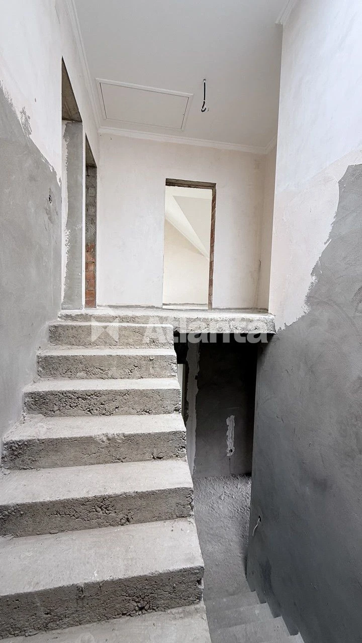House. Polish project. No equivalents.