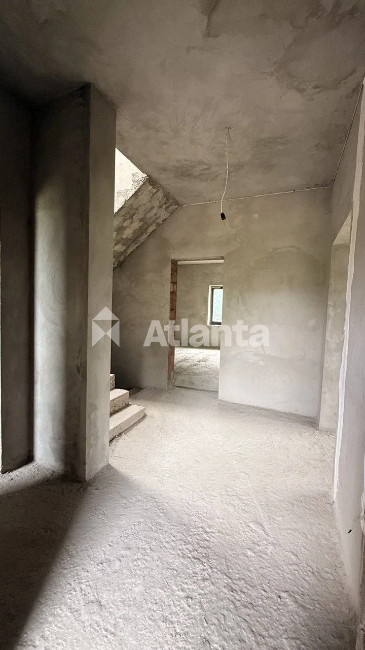 House. Polish project. No equivalents.