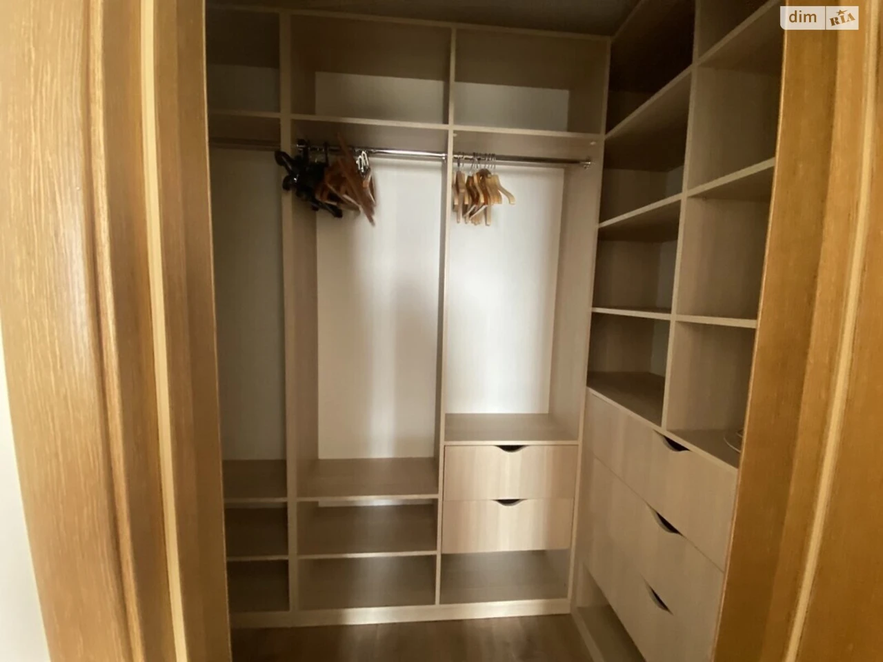 Long-Term Rental Apartment Solomyansky